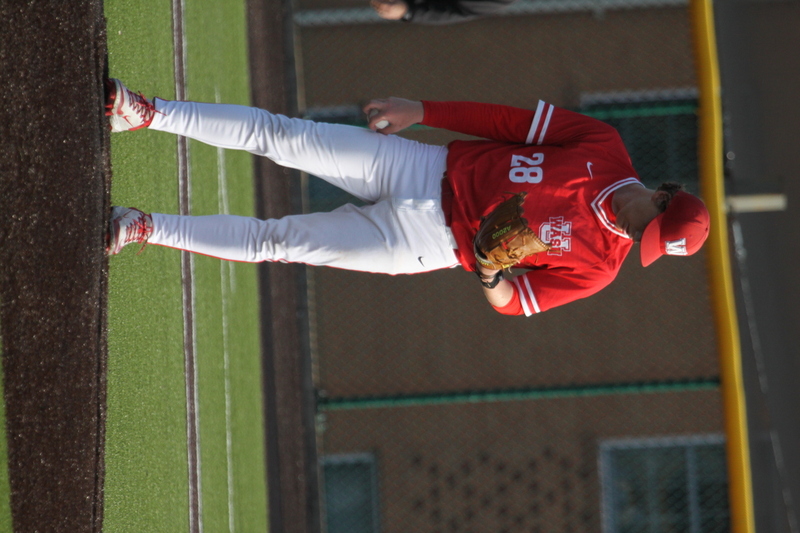 IMG_0190.jpg :: Wash U Baseball vs University of Platteville-Wisconsin at Kelly Field - Irv Utz Stadium on Washington University-St. Louis, Missouri, USA campus. Division III Baseball, University Athletic Association, NCAA Baseball