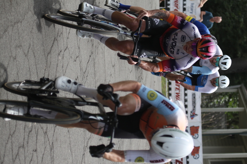 IMG_0756.jpg :: Tour de Florissant 2025/Gateway Cup 2025 - Masters 50+/60+ CAT 1-4, 40 Minutes of racing, a field 100 - September 1st 2025 - Tour de Florissant - New course 2025! The fourth and final leg of the Gateway Cup gets underway in Historic Old Town Florissant in St. Louis County. This technical course races through one of St. Louis' most nostalgic locales. Note - the course has been shifted to a flat finish in front of Historic City Hall, one mild climb, 6 turns. This is the 40th Anniversary of the Gateway Cup.  