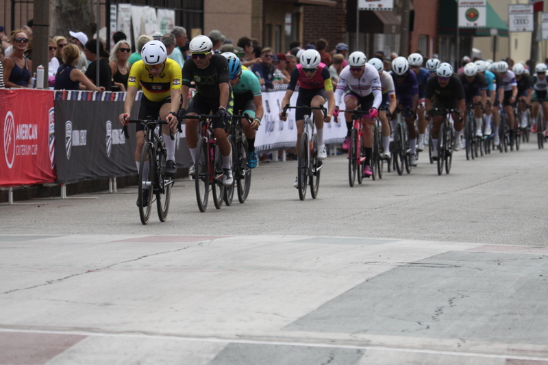 IMG_0758.jpg :: Giro della Montagna 2025/Gateway Cup 2025 - Men's CAT 3/4, 50 minutes of racing, August 31st 2025 - The Giro della Montagna presented VOLPI Foods - the third stop of the Bommarito Audi West County Gateway Cup and the final event of the American Criterium Cup. The course is called -The Hill- for a reason. Long and rectangular the uphill race from turn 2 to turn 3 decides the race. Toun 4 leads to a Mach 5 downhill sprint, making lap positioning critical. Presented by VOLPI Foods - Union Cycliste Internationale - UCI Racing License - Designed for individuals racing in UCI events on US soil or abroad. USA Cycling's International membership grants you immediate access to thousands of bike races across the world. -USA Cycling website-