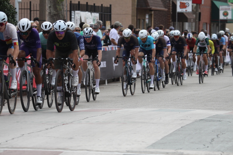 IMG_0762(1).jpg :: Giro della Montagna 2025/Gateway Cup 2025 - Men's CAT 3/4, 50 minutes of racing, August 31st 2025 - The Giro della Montagna presented VOLPI Foods - the third stop of the Bommarito Audi West County Gateway Cup and the final event of the American Criterium Cup. The course is called -The Hill- for a reason. Long and rectangular the uphill race from turn 2 to turn 3 decides the race. Toun 4 leads to a Mach 5 downhill sprint, making lap positioning critical. Presented by VOLPI Foods - Union Cycliste Internationale - UCI Racing License - Designed for individuals racing in UCI events on US soil or abroad. USA Cycling's International membership grants you immediate access to thousands of bike races across the world. -USA Cycling website-