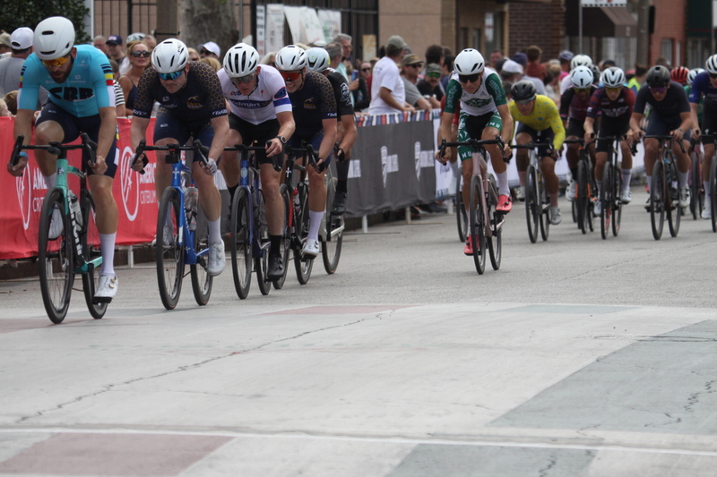 IMG_0764.jpg :: Giro della Montagna 2025/Gateway Cup 2025 - Men's CAT 3/4, 50 minutes of racing, August 31st 2025 - The Giro della Montagna presented VOLPI Foods - the third stop of the Bommarito Audi West County Gateway Cup and the final event of the American Criterium Cup. The course is called -The Hill- for a reason. Long and rectangular the uphill race from turn 2 to turn 3 decides the race. Toun 4 leads to a Mach 5 downhill sprint, making lap positioning critical. Presented by VOLPI Foods - Union Cycliste Internationale - UCI Racing License - Designed for individuals racing in UCI events on US soil or abroad. USA Cycling's International membership grants you immediate access to thousands of bike races across the world. -USA Cycling website-