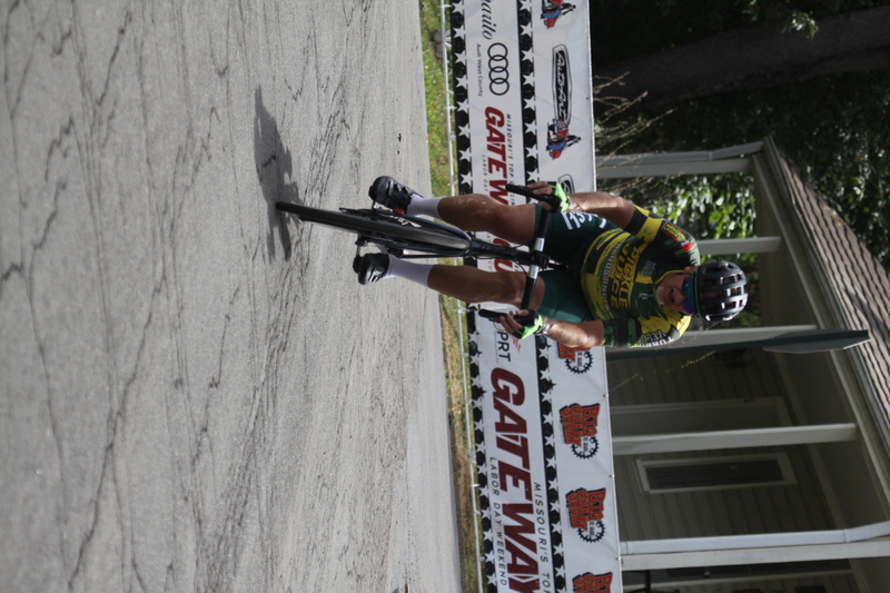 IMG_0770.jpg :: Tour de Florissant 2025/Gateway Cup 2025 - Masters 50+/60+ CAT 1-4, 40 Minutes of racing, a field 100 - September 1st 2025 - Tour de Florissant - New course 2025! The fourth and final leg of the Gateway Cup gets underway in Historic Old Town Florissant in St. Louis County. This technical course races through one of St. Louis' most nostalgic locales. Note - the course has been shifted to a flat finish in front of Historic City Hall, one mild climb, 6 turns. This is the 40th Anniversary of the Gateway Cup.  