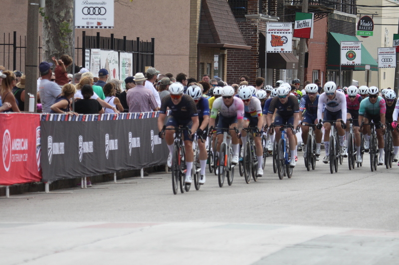 IMG_0784(1).jpg :: Giro della Montagna 2025/Gateway Cup 2025 - Men's CAT 3/4, 50 minutes of racing, August 31st 2025 - The Giro della Montagna presented VOLPI Foods - the third stop of the Bommarito Audi West County Gateway Cup and the final event of the American Criterium Cup. The course is called -The Hill- for a reason. Long and rectangular the uphill race from turn 2 to turn 3 decides the race. Toun 4 leads to a Mach 5 downhill sprint, making lap positioning critical. Presented by VOLPI Foods - Union Cycliste Internationale - UCI Racing License - Designed for individuals racing in UCI events on US soil or abroad. USA Cycling's International membership grants you immediate access to thousands of bike races across the world. -USA Cycling website-