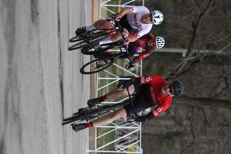 Mike Murray Classic Criterium 2025 D -C.jpg :: Tour of St. Louis in St. Louis, Missouri, USA., today's race is the Mike Murray Classic Criterium 2025, USAC CAT 4 BAR, 60 Min. race. Mike Murray Classic Course - A flat and fast course with wide open straightaways and a few technical turns. Race by St. Louis landmarks, the Missouri History Museum and The Muny Opera. Peloton - In a bicycle race, the term - Peloton - refers to the main group of riders, also known as the -pack- or -bunch-. Riders race in a pack to draft, which means they ride closely together to save energy and improve speed. 
