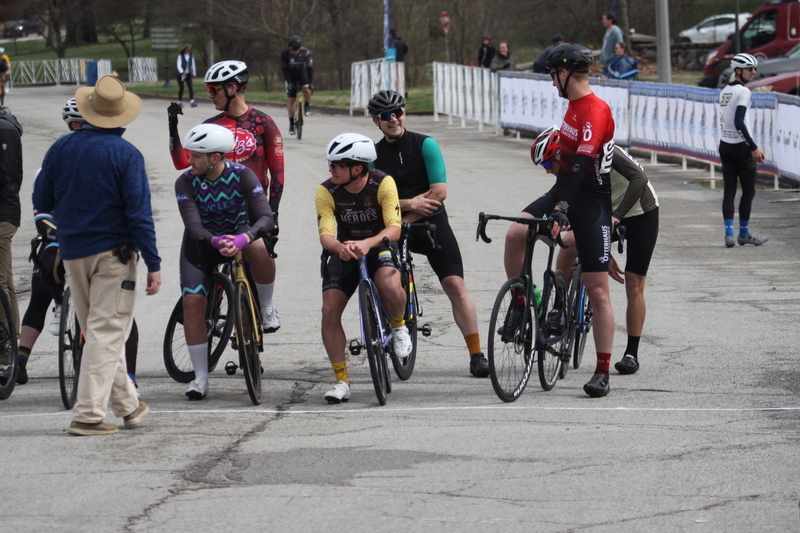 Mike Murray Classic Criterium 2025 D -LXVI.jpg :: Tour of St. Louis in St. Louis, Missouri, USA., today's race is the Mike Murray Classic Criterium 2025, USAC CAT 4 BAR, 60 Min. race. Mike Murray Classic Course - A flat and fast course with wide open straightaways and a few technical turns. Race by St. Louis landmarks, the Missouri History Museum and The Muny Opera. Peloton - In a bicycle race, the term - Peloton - refers to the main group of riders, also known as the -pack- or -bunch-. Riders race in a pack to draft, which means they ride closely together to save energy and improve speed. 