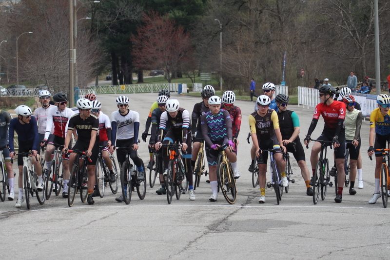 Mike Murray Classic Criterium 2025 D -LXVIII.jpg :: Tour of St. Louis in St. Louis, Missouri, USA., today's race is the Mike Murray Classic Criterium 2025, USAC CAT 4 BAR, 60 Min. race. Mike Murray Classic Course - A flat and fast course with wide open straightaways and a few technical turns. Race by St. Louis landmarks, the Missouri History Museum and The Muny Opera. Peloton - In a bicycle race, the term - Peloton - refers to the main group of riders, also known as the -pack- or -bunch-. Riders race in a pack to draft, which means they ride closely together to save energy and improve speed. 