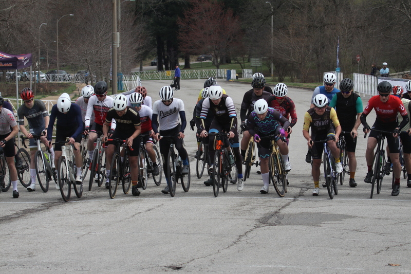 Mike Murray Classic Criterium 2025 D -LXX.jpg :: Tour of St. Louis in St. Louis, Missouri, USA., today's race is the Mike Murray Classic Criterium 2025, USAC CAT 4 BAR, 60 Min. race. Mike Murray Classic Course - A flat and fast course with wide open straightaways and a few technical turns. Race by St. Louis landmarks, the Missouri History Museum and The Muny Opera. Peloton - In a bicycle race, the term - Peloton - refers to the main group of riders, also known as the -pack- or -bunch-. Riders race in a pack to draft, which means they ride closely together to save energy and improve speed. 