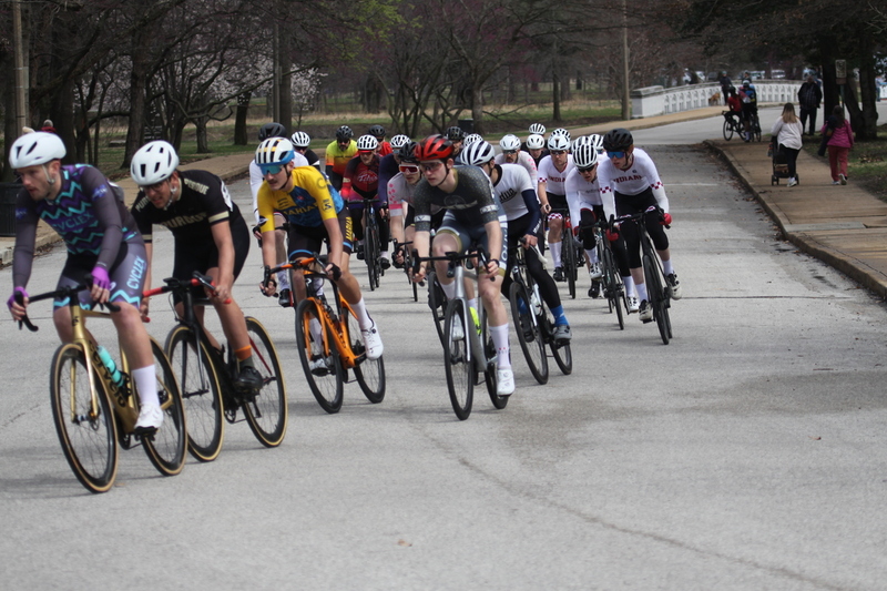 Mike Murray Classic Criterium 2025 D -LXXVI.jpg :: Tour of St. Louis in St. Louis, Missouri, USA., today's race is the Mike Murray Classic Criterium 2025, USAC CAT 4 BAR, 60 Min. race. Mike Murray Classic Course - A flat and fast course with wide open straightaways and a few technical turns. Race by St. Louis landmarks, the Missouri History Museum and The Muny Opera. Peloton - In a bicycle race, the term - Peloton - refers to the main group of riders, also known as the -pack- or -bunch-. Riders race in a pack to draft, which means they ride closely together to save energy and improve speed. 