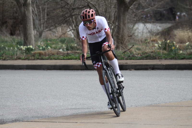 Mike Murray Classic Criterium 2025 D -LXXXVIII.jpg :: Tour of St. Louis in St. Louis, Missouri, USA., today's race is the Mike Murray Classic Criterium 2025, USAC CAT 4 BAR, 60 Min. race. Mike Murray Classic Course - A flat and fast course with wide open straightaways and a few technical turns. Race by St. Louis landmarks, the Missouri History Museum and The Muny Opera. Peloton - In a bicycle race, the term - Peloton - refers to the main group of riders, also known as the -pack- or -bunch-. Riders race in a pack to draft, which means they ride closely together to save energy and improve speed. 