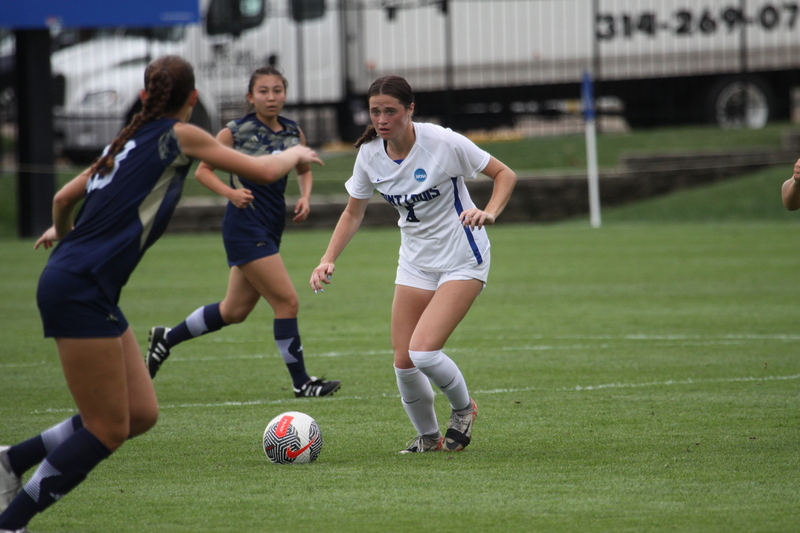 Saint Louis University (SLU) vs George Washington University Womens Soccer 2024 V.jpg :: Saint Louis University (SLU) vs George Washington University Division I Women's Soccer at Hermann Stadium in St. Louis, Missouri, USA. An A10 match up that was action packed in a SLU (Billikens) win 4-0. UAA, NCAA  