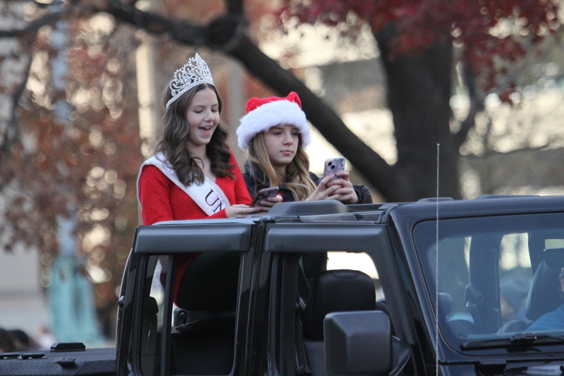 St Louis Thanksgiving Parade 2025 A -LXXXXIII.jpg :: St. Louis Thanksgiving Parade 2025 - 11/22/2025 2pm - Over 120 entrees of Marching Bands, Floats, Clowns, and Drumlines. The Parade proceeded east on Market Street in Downtown St. Louis to Kiener Plaza to the opening of Winterfest and the St. Louis Tree Lighting at the Old Courthouse in front of the Gateway Arch.   