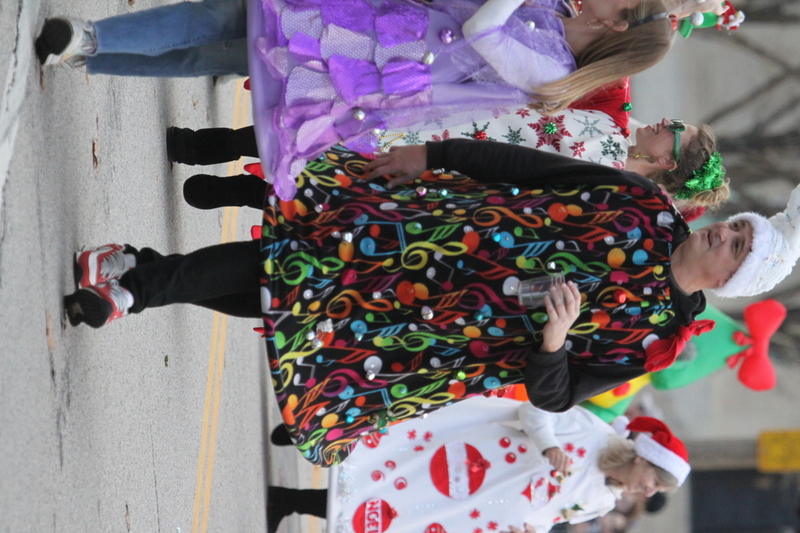 St Louis Thanksgiving Parade 2025 A -V.jpg :: St. Louis Thanksgiving Parade 2025 - 11/22/2025 - 2pm - The parade began at the Stifel Theatre (Kiel Opera House) on Market Street in St. Louis, Missouri, USA. The St. Louis Thanksgiving Parade is the parade that starts the Winter Holiday Season. The Parade ends at Kiener Plaza near the Old Courthouse in front of the Gateway Arch. 