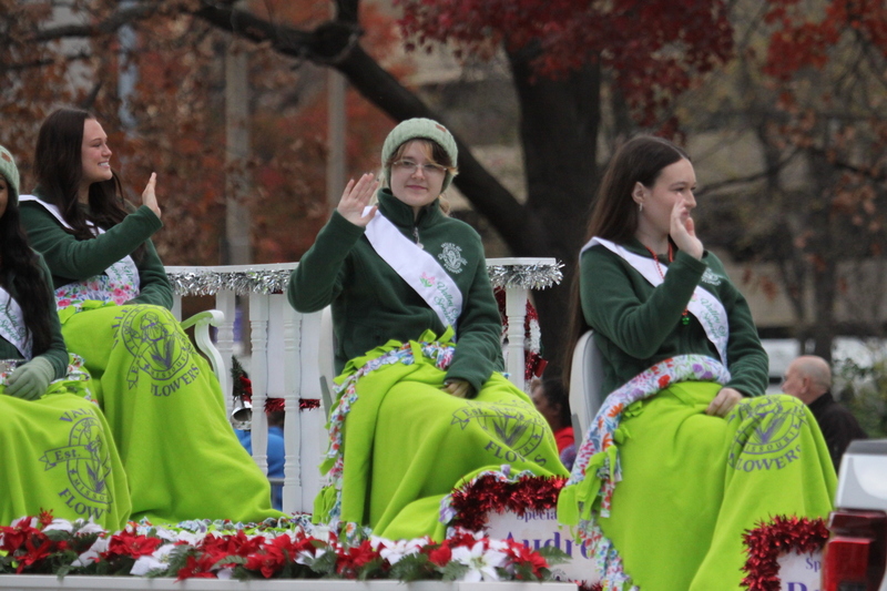 St Louis Thanksgiving Parade 2025 A -XXV.jpg :: St. Louis Thanksgiving Parade 2025 - 11/22/2025 - 2pm - The parade began at the Stifel Theatre (Kiel Opera House) on Market Street in St. Louis, Missouri, USA. The St. Louis Thanksgiving Parade is the parade that starts the Winter Holiday Season. The Parade ends at Kiener Plaza near the Old Courthouse in front of the Gateway Arch. 