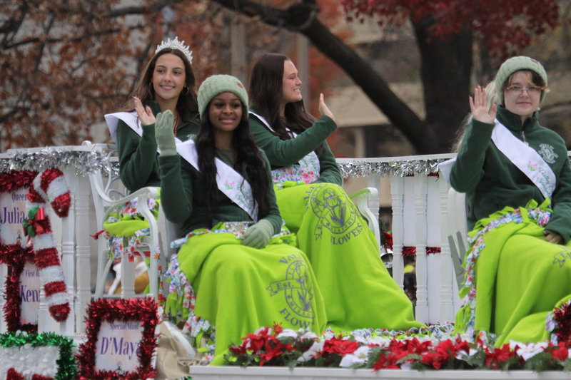 St Louis Thanksgiving Parade 2025 A -XXVI.jpg :: St. Louis Thanksgiving Parade 2025 - 11/22/2025 - 2pm - The parade began at the Stifel Theatre (Kiel Opera House) on Market Street in St. Louis, Missouri, USA. The St. Louis Thanksgiving Parade is the parade that starts the Winter Holiday Season. The Parade ends at Kiener Plaza near the Old Courthouse in front of the Gateway Arch. 