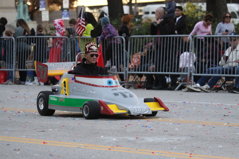 St Louis Thanksgiving Parade 2025 B -L.jpg :: St. Louis Thanksgiving Parade 2025 - 11/22/2025 2pm - The parade is held in Downtown St. Louis on Market Street ending at Kiener Plaza. The Thanksgiving Parade is the start of the St. Louis Holiday Season. This year's parade has over 120 entrees Marching Bands, Parade floats, and Moolah Shriners. St. Louis, Missouri, USA