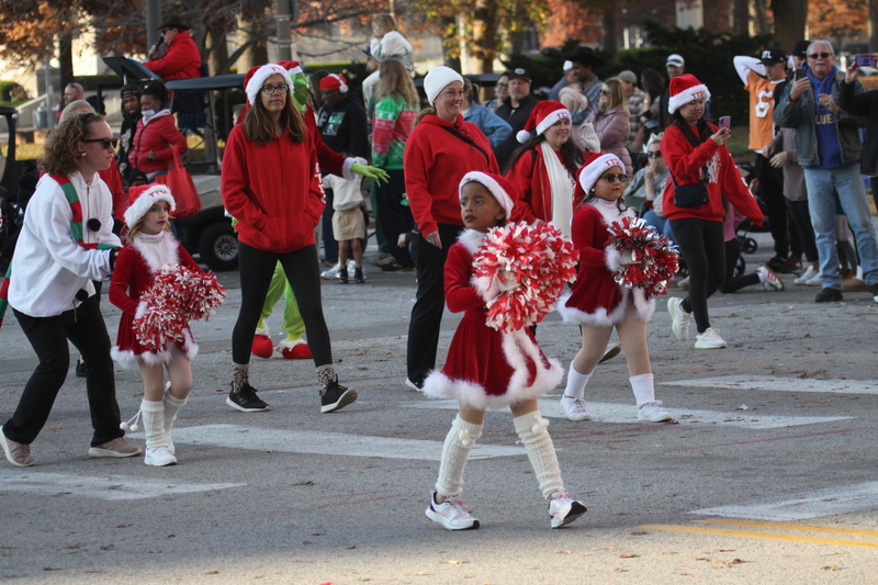 St Louis Thanksgiving Parade 2025 B -LXXXIV.jpg :: St. Louis Thanksgiving Parade 2025 - 11/22/2025 2pm - The St. Louis Thanksgiving Parade 2025 has over 120 entrees. The parade is the open event to the winter holiday season. The parade ends at Kiener Plaza at Winterfest in St. Louis, Missouri, USA.