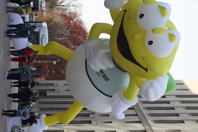 St Louis Thanksgiving Parade 2025 CV.jpg :: St. Louis Thanksgiving Parade 2025 - 11/22/2025 - 2pm - The parade began at the Stifel Theatre (Kiel Opera House) on Market Street in St. Louis, Missouri, USA. The St. Louis Thanksgiving Parade is the parade that starts the Winter Holiday Season. The Parade ends at Kiener Plaza near the Old Courthouse in front of the Gateway Arch. 