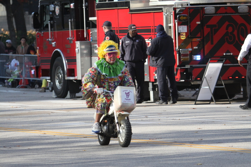 St Louis Thanksgiving Parade 2025 XXXXI.jpg :: St Louis Thanksgiving Parade 2025 - 11/22/2025 - 2pm the parade made its way down Market Street to Kiener Plaza in St. Louis, Missouri, USA.  More than 120 entrees to the delight of spectators. it was a warmer than usual day for late November in St Louis. After the parade is the opening of Kiener Plaza's Winterfest 2025. Lighting of the tree for the beginning of the Christmas season. 