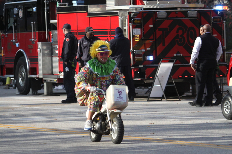 St Louis Thanksgiving Parade 2025 XXXXII.jpg :: St Louis Thanksgiving Parade 2025 - 11/22/2025 - 2pm the parade made its way down Market Street to Kiener Plaza in St. Louis, Missouri, USA.  More than 120 entrees to the delight of spectators. it was a warmer than usual day for late November in St Louis. After the parade is the opening of Kiener Plaza's Winterfest 2025. Lighting of the tree for the beginning of the Christmas season. 