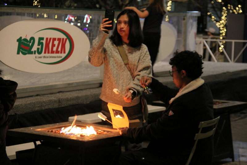 St Louis Winterfest 2025 LX.jpg :: St. Louis WINTERFEST 2025-2026 November 22, 2025 to January 11,2026 at Kiener Plaza-St. Louis, Missouri, USA. 10th Anniversary - Ice Skating, Cozy Igloos, Marshmallow-Toasting, S'mores stations, Under thousands of twinkling lights, Ameren Missouri Festival of Lights, The Salvation Army Tree of Lights