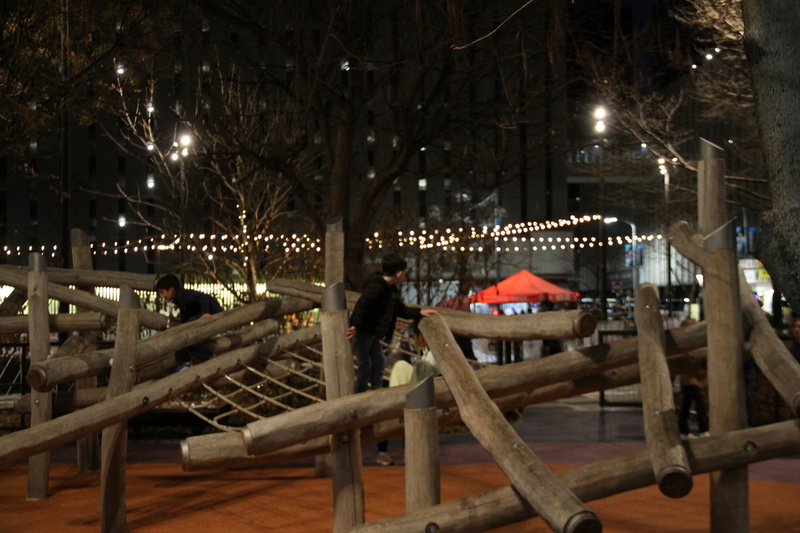 St Louis Winterfest 2025 LXVI.jpg :: St. Louis WINTERFEST 2025-2026 November 22, 2025 to January 11,2026 at Kiener Plaza-St. Louis, Missouri, USA. 10th Anniversary - Ice Skating, Cozy Igloos, Marshmallow-Toasting, S'mores stations, Under thousands of twinkling lights, Ameren Missouri Festival of Lights, The Salvation Army Tree of Lights