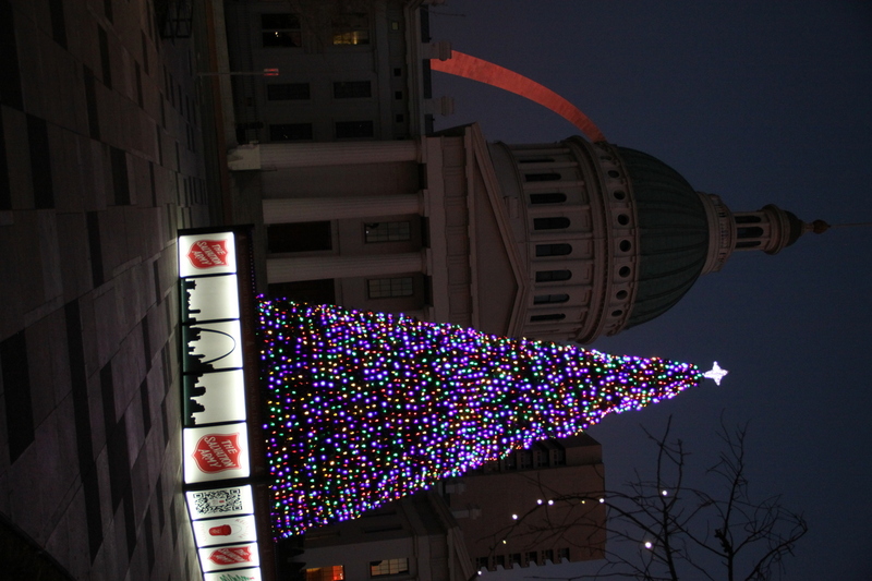 St Louis Winterfest 2025 XXXII.jpg :: St. Louis WINTERFEST 2025-2026 at Kiener Plaza in Downtown St. Louis, Missouri, USA. 10th Anniversary the festival has food and drink family fun from November 22,2025 to January 11,2026. On-site activities Ice Skating, Cozy Igloos, Marshmallow toasting, S'mores station, all under thousands of twinkling lights. Ameren Missouri Festival of Lights, The Salvation Army Tree of Lights movie night and fireworks