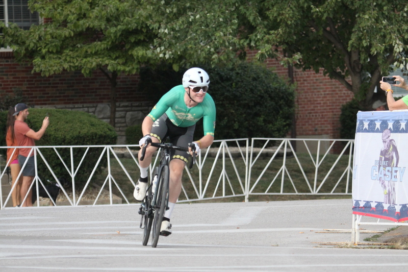 Tour De Francis Park 2025 D -LXXXXVII.jpg :: Tour de Francis Park 2025/Gateway cup 2025 - Men's Pro CAT 1, 70 minutes of racing, 150 rider field - Fast, wide, smooth, and FAST, the Tour de Francis Park is a series favorite. This 1.2-mile course, is full throttle-featuring one super-fast downhill Turn 2 that sets up a long uphill drag to the finish. - Gateway Cup website - Riders that have been significantly delayed (have to get off bikes, step over riders, forced detour off course to continue, etc.) may report for a free lap. Riders reporting are subject to the decision of the officials monitoring the course to allow the free lap. Riders are given this information while waiting to start at the start/finish line. This is a USA Cycling sanctioned event. 