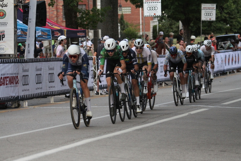 Tour De Francis Park 2025 E -LXXV.jpg :: Tour de Francis Park 2025, Gateway Cup 2025, Men's Pro CAT 1, 70-minute race, 150 racer field - Fast, Wide, smooth, and FAST, the Tour de Francis Park is a series favorite. This long 1.2-mile course is full throttle- featuring on super-fast downhill turn 2 sets up a long uphill drag to the finish. -Gateway Cup Website- A criterium, or crit, is a bike race consisting of several laps around a closed circuit, the length of each lap or ranging from about 400 meters to 10,000 meters. (google) This is a USA Cycling sanctioned race event.