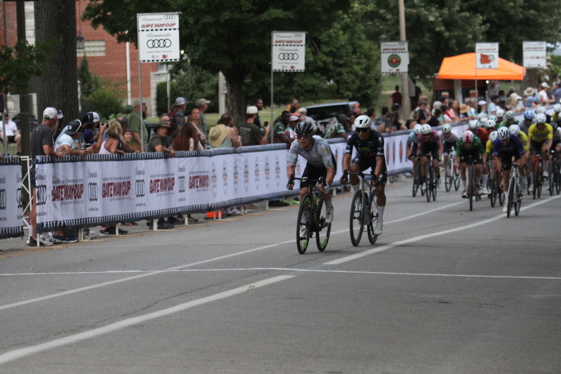 Tour De Francis Park 2025 E -LXXVI.jpg :: Tour de Francis Park 2025, Gateway Cup 2025, Men's Pro CAT 1, 70-minute race, 150 racer field - Fast, Wide, smooth, and FAST, the Tour de Francis Park is a series favorite. This long 1.2-mile course is full throttle- featuring on super-fast downhill turn 2 sets up a long uphill drag to the finish. -Gateway Cup Website- A criterium, or crit, is a bike race consisting of several laps around a closed circuit, the length of each lap or ranging from about 400 meters to 10,000 meters. (google) This is a USA Cycling sanctioned race event.
