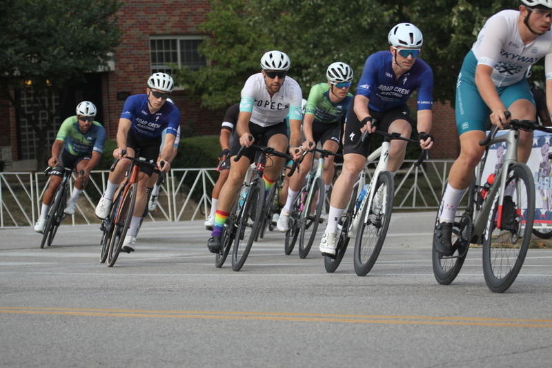 Tour De Francis Park 2025 E -XI.jpg :: Tour de Francis Park 2025/Gateway cup 2025 - Men's Pro CAT 1, 70 minutes of racing, 150 rider field - Fast, wide, smooth, and FAST, the Tour de Francis Park is a series favorite. This 1.2-mile course, is full throttle-featuring one super-fast downhill Turn 2 that sets up a long uphill drag to the finish. - Gateway Cup website - Riders that have been significantly delayed (have to get off bikes, step over riders, forced detour off course to continue, etc.) may report for a free lap. Riders reporting are subject to the decision of the officials monitoring the course to allow the free lap. Riders are given this information while waiting to start at the start/finish line. This is a USA Cycling sanctioned event. 