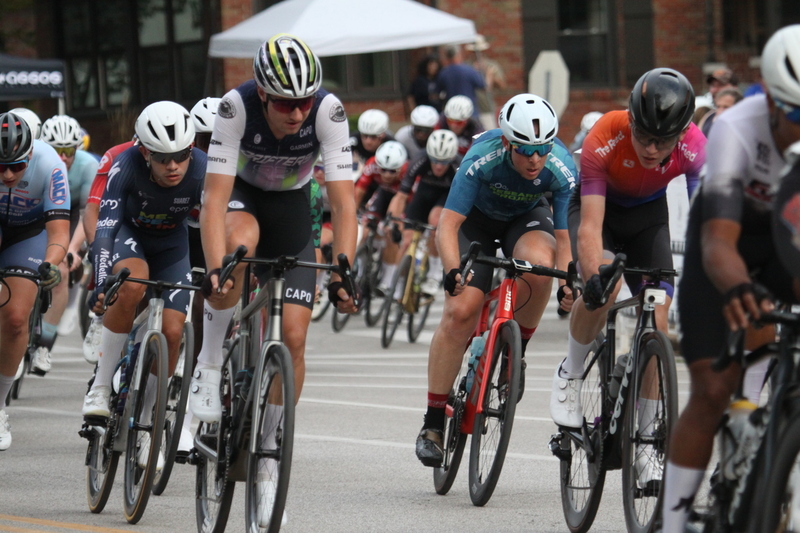 Tour De Francis Park 2025 E -XXVII.jpg :: Tour de Francis Park 2025/Gateway cup 2025 - Men's Pro CAT 1, 70 minutes of racing, 150 rider field - Fast, wide, smooth, and FAST, the Tour de Francis Park is a series favorite. This 1.2-mile course, is full throttle-featuring one super-fast downhill Turn 2 that sets up a long uphill drag to the finish. - Gateway Cup website - Riders that have been significantly delayed (have to get off bikes, step over riders, forced detour off course to continue, etc.) may report for a free lap. Riders reporting are subject to the decision of the officials monitoring the course to allow the free lap. Riders are given this information while waiting to start at the start/finish line. This is a USA Cycling sanctioned event. 