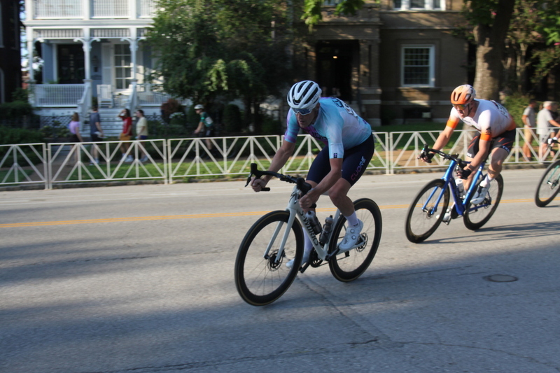 Tour De Lafayette 2025 B -LIV.jpg :: Tour de Lafayette 2025/ Gateway Cup 2025 at Lafayette Square Park in South St. Louis City, Missouri, USA. Master 40+ CAT 1-4 50 Minutes. USA Cycling, Omnium - a multiple race event in track cycling. In recent years road racing has adopted the term to describe multi-day races that feature three primary road races events (time trail, mass start, and criterium). Four criteriums make this an Omnium. 