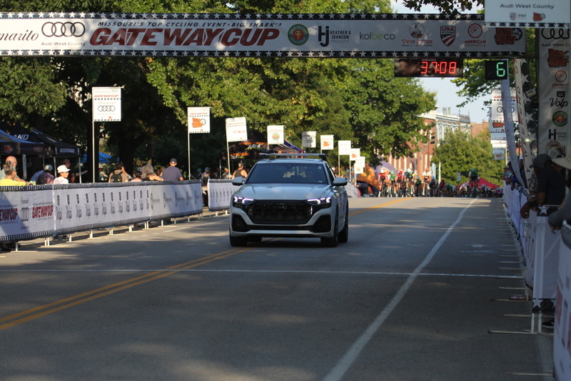 Tour De Lafayette 2025 B -LVII.jpg :: Tour de Lafayette 2025/ Gateway Cup 2025 at Lafayette Square Park in South St. Louis City, Missouri, USA. Master 40+ CAT 1-4 50 Minutes. USA Cycling, Omnium - a multiple race event in track cycling. In recent years road racing has adopted the term to describe multi-day races that feature three primary road races events (time trail, mass start, and criterium). Four criteriums make this an Omnium. 