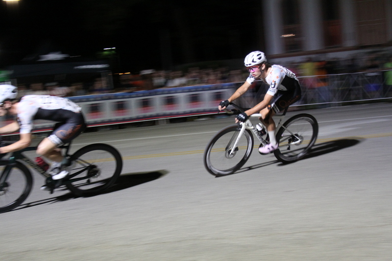 Tour De Lafayette 2025 D -LXXXXIII.jpg :: Tour de Lafayette 2025/Gateway Cup 2025, Men's Pro CAT 1 70-minutes of racing - A Criterium, or Crit, is a bike race consisting of several laps around a closed circuit, the length of each lap or ranging from about 400 meters to 10,000 meters. The Lafayette neighborhood is one of the oldest in St. Louis and boasts the city's first public park created by ordinance 1836, the park was named in honor of Marquis de Lafayette, a French Stateman who served at a volunteer under George Washington during the American Revolution. -Gateway Cup Website- 0.9-mile course with four 90-degree turns. August, 29th, 2025 850pm, USA Cycling
