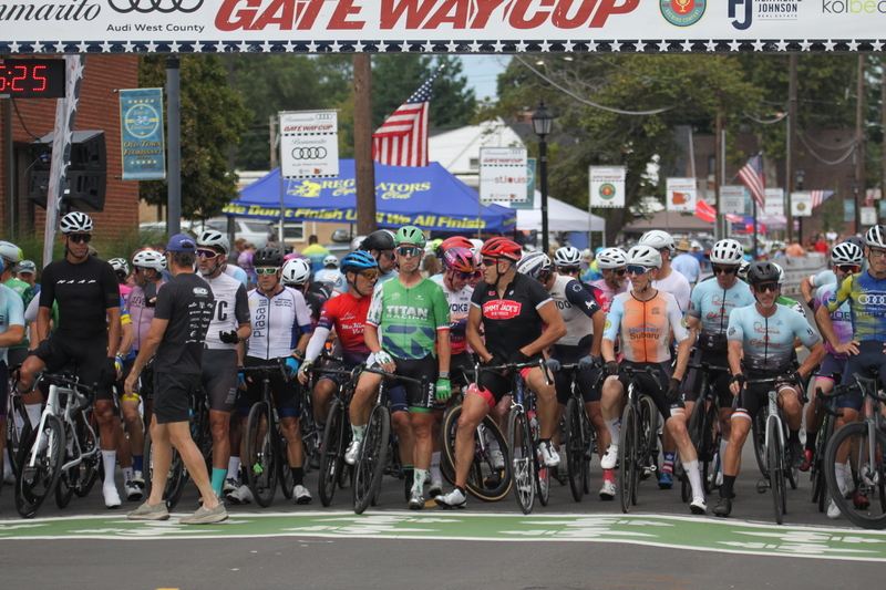 Tour de Florissant 2025 A -CIV.jpg :: Tour de Florissant 2025/Gateway Cup 2025 - Masters 50+/60+ CAT 1-4, 40 Minutes of racing, a field 100 - September 1st, 2025, Tour de Florissant - New course doe 2025! The fourth and final leg of the Gateway Cup gets underway in Historic Old Town Florissant in St. Louis County. This technical course races through one of St. Louis' most nostalgic locales. Note - the course has been shifted to a flat finish in front of Historic City Hall, on mild climb, 6 turns. This year was the 40th Anniversary of the Gateway Cup. 