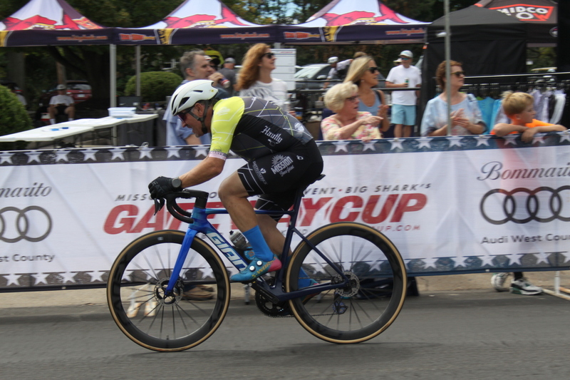 Tour de Florissant 2025 B -LX.jpg :: Tour de Florissant 2025/Gateway Cup 2025 - Masters 50+/60+ CAT 1-4, 40 Minutes of racing, a field 100 - September 1st 2025 - Tour de Florissant - New course 2025! The fourth and final leg of the Gateway Cup gets underway in Historic Old Town Florissant in St. Louis County. This technical course races through one of St. Louis' most nostalgic locales. Note - the course has been shifted to a flat finish in front of Historic City Hall, one mild climb, 6 turns. This is the 40th Anniversary of the Gateway Cup.  