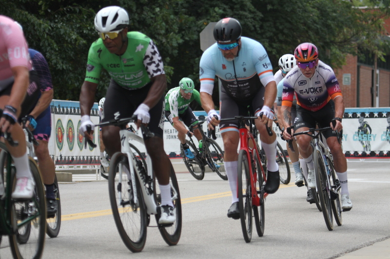 Tour de Florissant 2025 B -XXV.jpg :: Tour de Florissant 2025/Gateway Cup 2025 - Masters 50+/60+ CAT 1-4, 40 Minutes of racing, a field 100 - September 1st, 2025, Tour de Florissant - New course doe 2025! The fourth and final leg of the Gateway Cup gets underway in Historic Old Town Florissant in St. Louis County. This technical course races through one of St. Louis' most nostalgic locales. Note - the course has been shifted to a flat finish in front of Historic City Hall, on mild climb, 6 turns. This year was the 40th Anniversary of the Gateway Cup. 