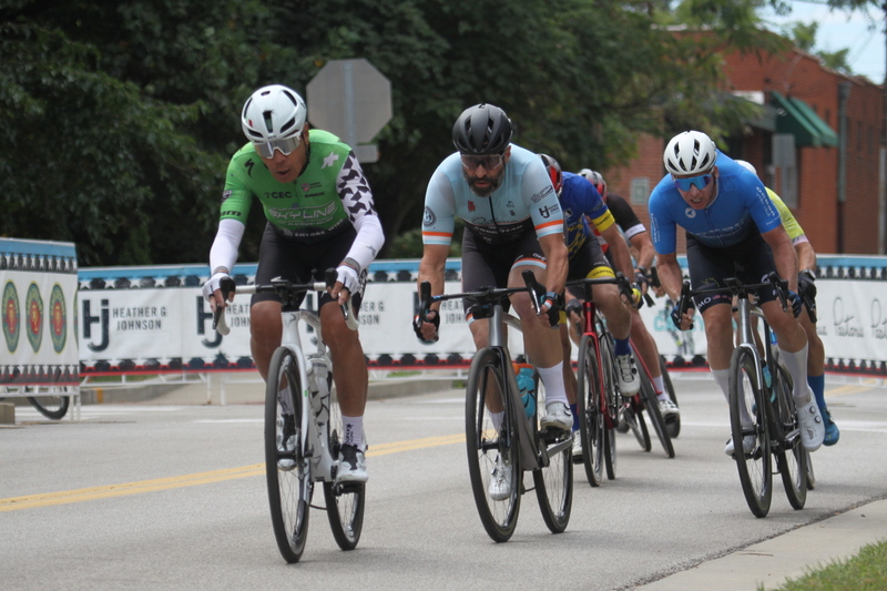 Tour de Florissant 2025 B -XXX.jpg :: Tour de Florissant 2025/Gateway Cup 2025 - Masters 50+/60+ CAT 1-4, 40 Minutes of racing, a field 100 - September 1st, 2025, Tour de Florissant - New course doe 2025! The fourth and final leg of the Gateway Cup gets underway in Historic Old Town Florissant in St. Louis County. This technical course races through one of St. Louis' most nostalgic locales. Note - the course has been shifted to a flat finish in front of Historic City Hall, on mild climb, 6 turns. This year was the 40th Anniversary of the Gateway Cup. 