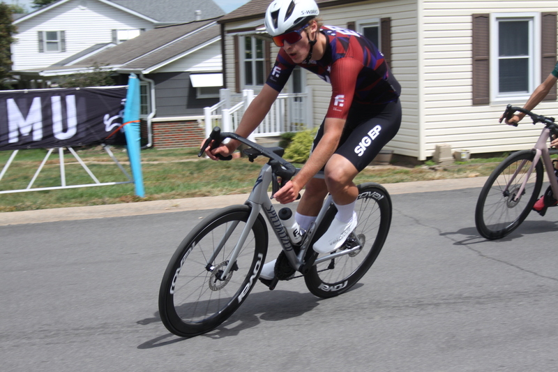 Tour de Florissant 2025 C -LXXV.jpg :: Tour de Florissant 2025/Gateway Cup 2025 - Men's CAT 3/4, 50 minutes of racing, a field of 100 - September 1st 2025 - Tour de Florissant - New Course for 2025! The fourth and final leg of the Gateway Cup gets underway in Historic Old Town Florissant in St. Louis County. This technical course races through one of St. Louis' most nostalgic locales. Note - the course has been shifted to a flat finish in front of Historic City Hall, one mild climb, 6 turns. Category 4 (CAT 4) After gaining some experience, riders can upgrade to CAT 4, where races are longer and more competitive. Category 3 (CAT 3) This intermediate category features longer and more challenging races, requiring a good understanding of racing tactics. USA Cycling