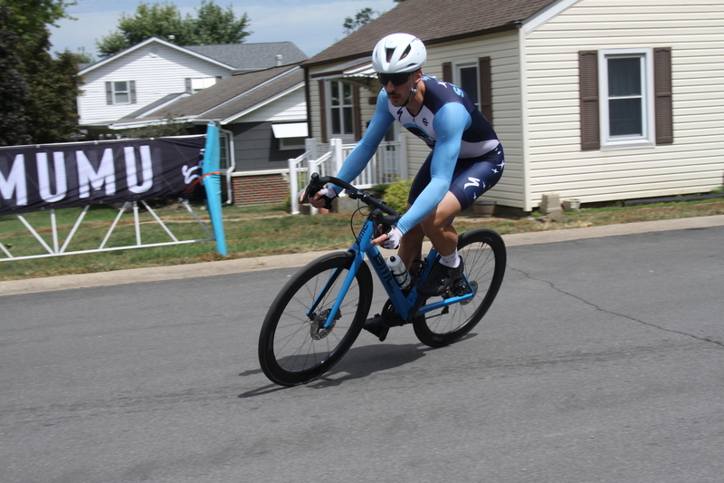 Tour de Florissant 2025 C -LXXXXI.jpg :: Tour de Florissant 2025/Gateway Cup 2025 - Men's CAT 3/4, 50 minutes of racing, a field of 100 - September 1st 2025 - Tour de Florissant - New Course for 2025! The fourth and final leg of the Gateway Cup gets underway in Historic Old Town Florissant in St. Louis County. This technical course races through one of St. Louis' most nostalgic locales. Note - the course has been shifted to a flat finish in front of Historic City Hall, one mild climb, 6 turns. Category 4 (CAT 4) After gaining some experience, riders can upgrade to CAT 4, where races are longer and more competitive. Category 3 (CAT 3) This intermediate category features longer and more challenging races, requiring a good understanding of racing tactics. USA Cycling