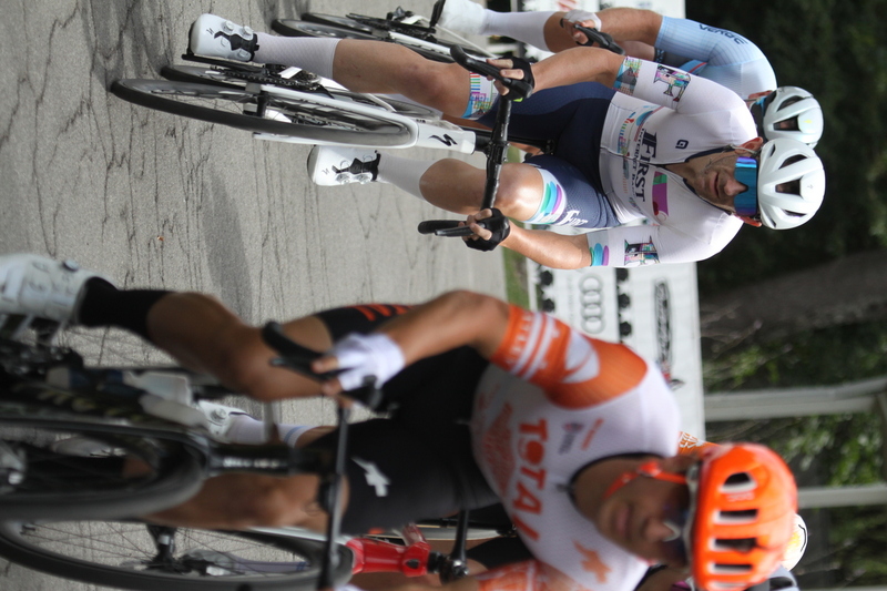 Tour de Florissant 2025 D -LVIII.jpg :: Tour de Florissant 2025/Gateway Cup 2025 - September 1st 2025 - Masters 40+ CAT 1-4, 50 Minutes of racing, a field of 150 - Tour de Florissant - New course for 2025! The fourth and final leg of the Gateway Cup gets underway in Historic Old Town Florissant is St. Louis County. This technical course races through one of St. Louis' most nostalgic locales. Note - the course has been shifted to a flat finish in front of Historic City Hall, one mild climb, 6 turns. -Gateway Cup Website- A Criterium, or Crit, is a bike race consisting of several laps around a closed circuit, the length of each lap or ranging from about 400 meters to 10,000 meters. USA Cycling