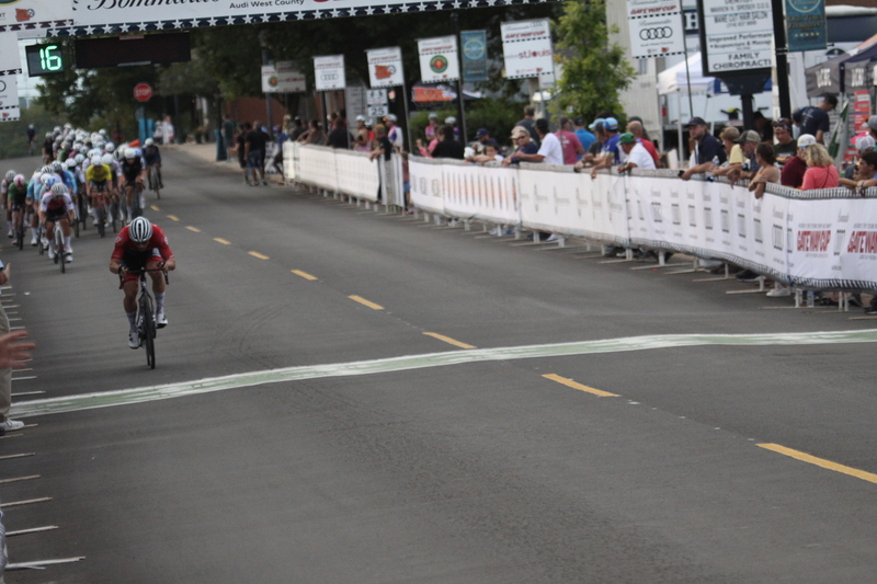 Tour de Florissant 2025 H -XVI.jpg :: Tour de Florissant 2025 Men's Pro CAT 1, 70 minutes of racing, 150 rider field, September 1 2025, Tour de Florissant - New course for 2025! The fourth and final leg of the Gateway Cup gets underway in Historic Old Town Florissant in St. Louis County. This technical course races through one of St. Louis' most nostalgic locales. Note - the course has been shifted to a flat finish in front of Historic City Hall, one mild climb, 6 turns. Men's Cycling, USA Cycling, Gateway Cup 2025 