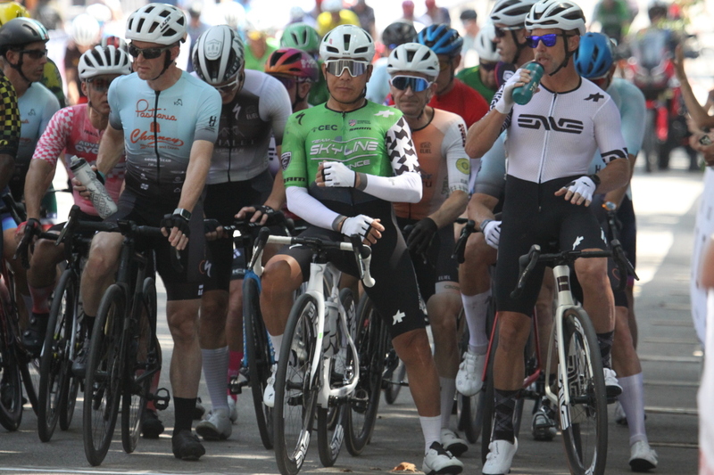 Tour de Francis Park 2025 A -XXXXV.jpg :: Tour de Francis Park 2025/Gateway Cup 2025 - Masters 50+/60+ CAT 1-4, 40 Minutes of racing - August, 30, 2025 - Fast, Wide, Smooth, and FAST, the Tour de Francis Park is a series favorite, This long 1.2-mile course, is full throttle-featuring one super-fast downhill Turn 2 that sets up a long uphill drag to the Finish. - A Criterium, or Crit, is a bike race consisting of several laps around a closed circuit, the length of each lap or ranging from about 400 meters to 10,000 meters. Men's Cycling
