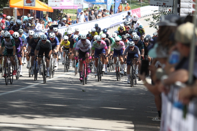 Tour de Francis Park 2025 B -LI.jpg :: Tour de Francis Park 2025/Gateway Cup 2025 - Fast, wide, smooth, and FAST, the Tour de Francis Park is a series favorite. This long 1.2-mile course is full throttle-featuring one super-fast downhill turn 2 that sets up a long uphill drag to the finish. - Gateway Cup website - Breakaway - sudden acceleration by one or more bicyclists pulling away from the in a race. USA Cycling