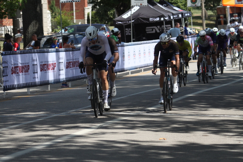 Tour de Francis Park 2025 B -XXXII.jpg :: Tour de Francis Park 2025/Gateway Cup 2025 - Fast, wide, smooth, and FAST, the Tour de Francis Park is a series favorite. This long 1.2-mile course is full throttle-featuring one super-fast downhill turn 2 that sets up a long uphill drag to the finish. - Gateway Cup website - Breakaway - sudden acceleration by one or more bicyclists pulling away from the in a race. USA Cycling