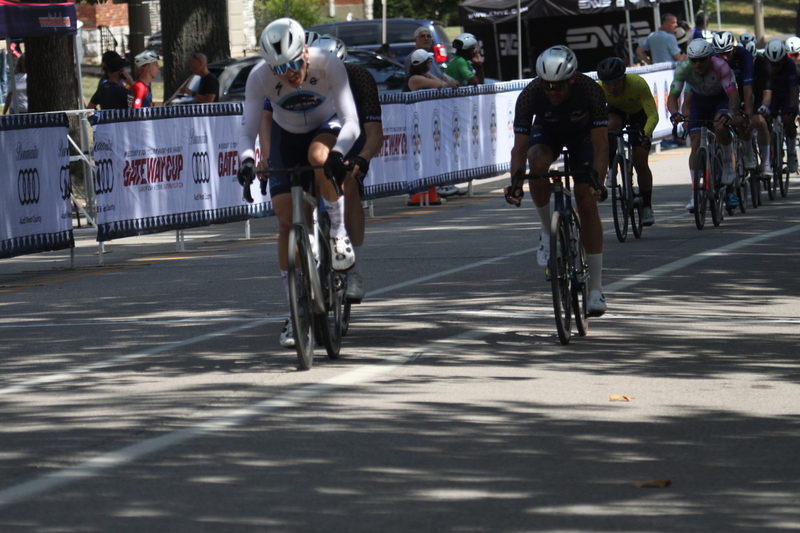 Tour de Francis Park 2025 B -XXXIII.jpg :: Tour de Francis Park 2025/Gateway Cup 2025 - Fast, wide, smooth, and FAST, the Tour de Francis Park is a series favorite. This long 1.2-mile course is full throttle-featuring one super-fast downhill turn 2 that sets up a long uphill drag to the finish. - Gateway Cup website - Breakaway - sudden acceleration by one or more bicyclists pulling away from the in a race. USA Cycling