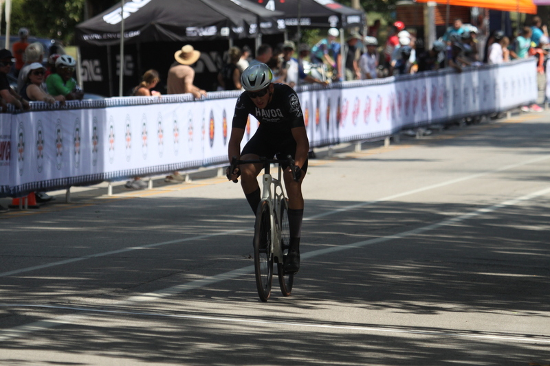 Tour de Francis Park 2025 B -XXXXV.jpg :: Tour de Francis Park 2025/Gateway Cup 2025 - Fast, wide, smooth, and FAST, the Tour de Francis Park is a series favorite. This long 1.2-mile course is full throttle-featuring one super-fast downhill turn 2 that sets up a long uphill drag to the finish. - Gateway Cup website - Breakaway - sudden acceleration by one or more bicyclists pulling away from the in a race. USA Cycling