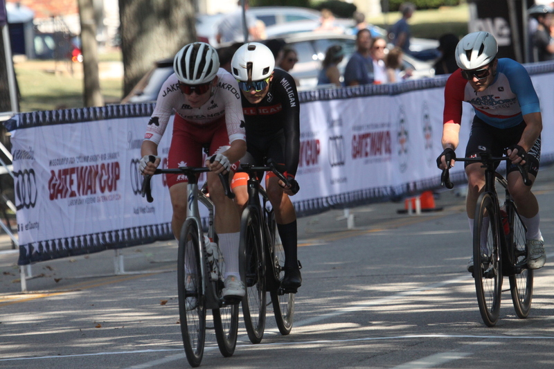 Tour de Francis Park 2025 C -LIV.jpg :: Tour de Francis Park 2025/Gateway Cup 2025 - Men's CAT 2/3 55 Minutes of Racing - Tour de Francis Park! Francis Park, named after David Rowland Francis - President of the Louisiana Purchase Exposition (the 1904 World's Fair) is known for its wide tree lined streets and for having beautiful churches on every corner. Today the St. Louis Hills neighborhood showcases gingerbread bungalows, stately homes and some of the tidiest landscaping in St. Louis. -Gateway Cup website- Omnium -a multiple race event in track cycling. In recent years, road racing has also adopted the term to describe multi-day races that feature three primary road races events (time trial, mass start, and criterium). USA Cycling 