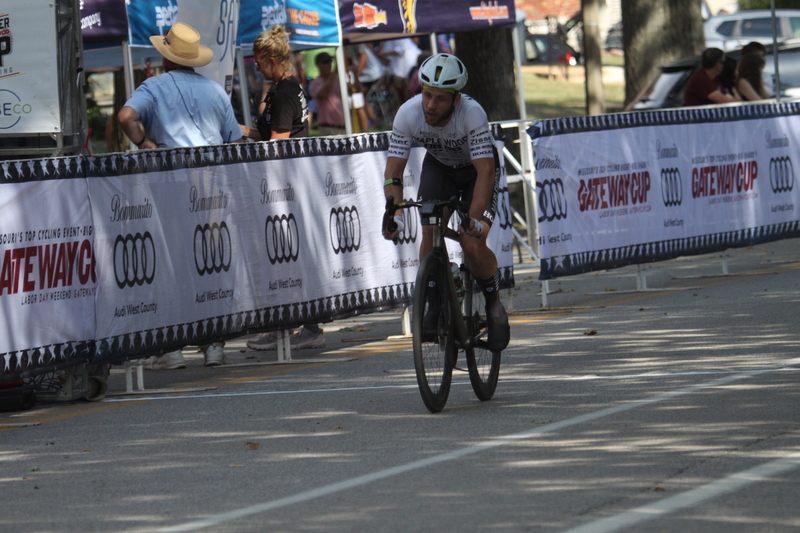 Tour de Francis Park 2025 C -XXXXI.jpg :: Tour de Francis Park 2025/Gateway Cup 2025 - Men's CAT 2/3 55 Minutes of Racing - Tour de Francis Park! Francis Park, named after David Rowland Francis - President of the Louisiana Purchase Exposition (the 1904 World's Fair) is known for its wide tree lined streets and for having beautiful churches on every corner. Today the St. Louis Hills neighborhood showcases gingerbread bungalows, stately homes and some of the tidiest landscaping in St. Louis. -Gateway Cup website- Omnium -a multiple race event in track cycling. In recent years, road racing has also adopted the term to describe multi-day races that feature three primary road races events (time trial, mass start, and criterium). USA Cycling 