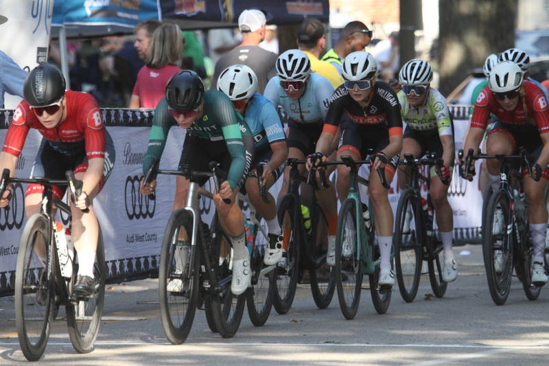 Tour de Francis Park 2025 D -LXIII.jpg :: Tour de Francis Park 2025/Gateway Cup 2025 - Women's Pro CAT 1-2, 70 minutes of racing- Fast, Wide, Smooth, and FAST, the Tour de Francis Park is a series favorite. This long 1.2-mile course, is full throttle-featuring one superfast downhill turn 2 that sets up a long uphill drag to the finish. Omnium - a multiple race event in track cycling. In recent years, road racing has also adopted the term to describe multi-day races that feature three primary road races events (time trial, mass start, and criterium). USA Cycling